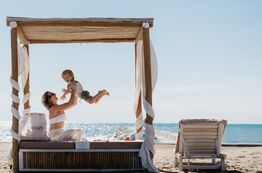 Baia Blu Beach Familie Cabana zug