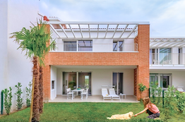 Suite Giardino mit Hund Kind bearbeitet